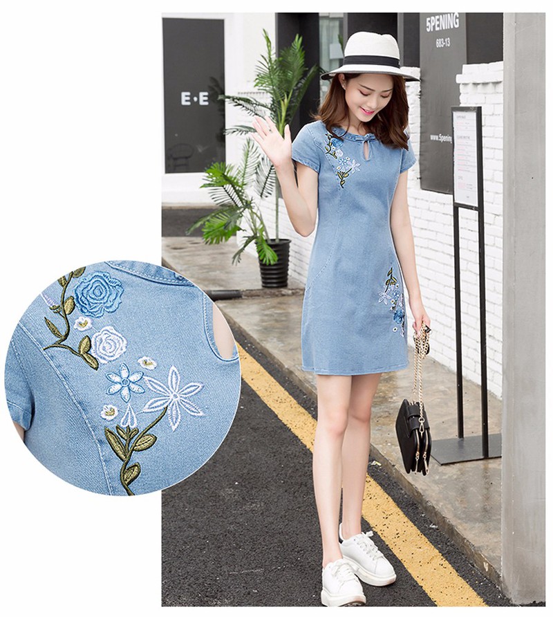Đầm jean suông cổ tàu thêu hoa